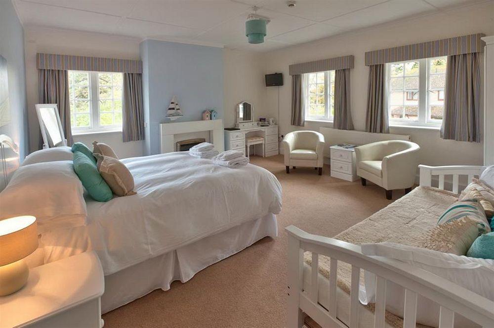 Bed and Breakfast The Fishbourne à Fishbourne  Extérieur photo